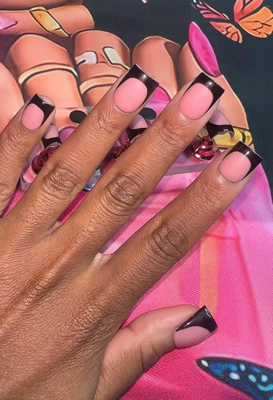 “French Tip” Press On Nails Set XS